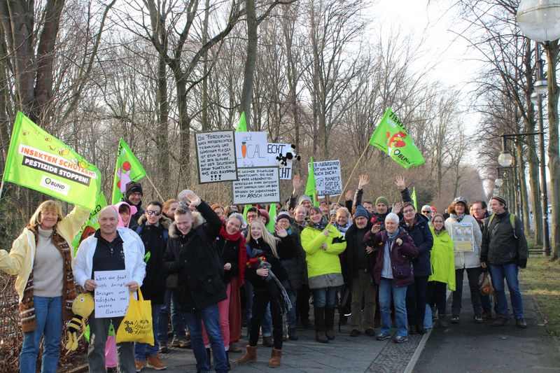 Die BUND Kreisgruppe Lippe in Berlin zur Demo "Wir haben es satt" für eine ökologischere und faire Landwirtschaft, Foto: Stephan Culemann